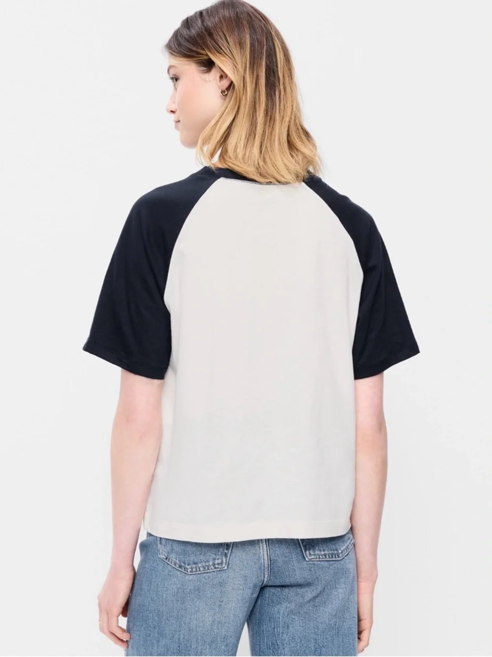 🆕 Old Navy Women's Vintage Crew-Neck Raglan T-Shirt Short Sleeve Tee S 4-6 Tall - Picture 2 of 15